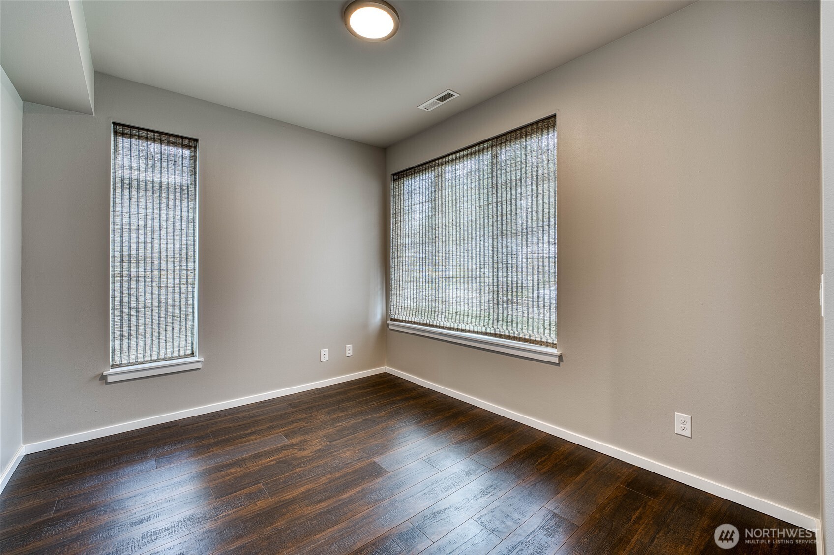 4565 Castleton Road Southwest Port Orchard, WA 98367 - Photo 4 of 40