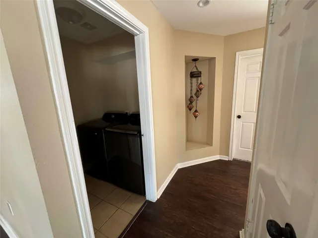 $2,050 | 7723 Thorncreek Way, Houston, TX 77095