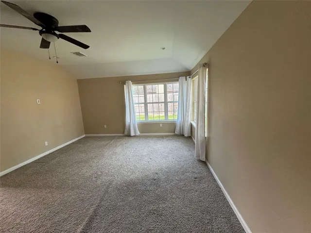 $2,050 | 7723 Thorncreek Way, Houston, TX 77095