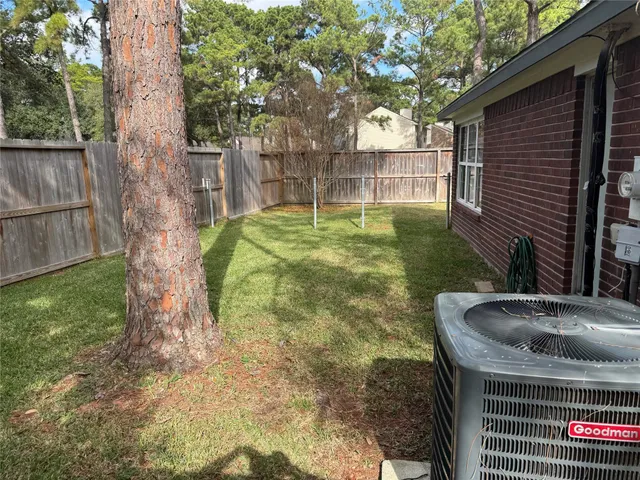 $2,050 | 7723 Thorncreek Way, Houston, TX 77095