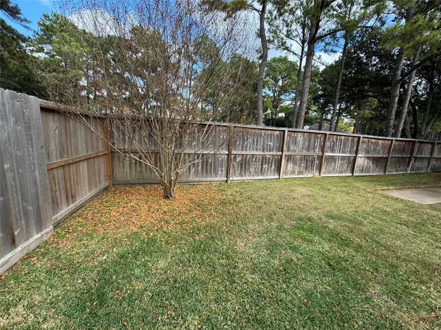 $2,050 | 7723 Thorncreek Way, Houston, TX 77095