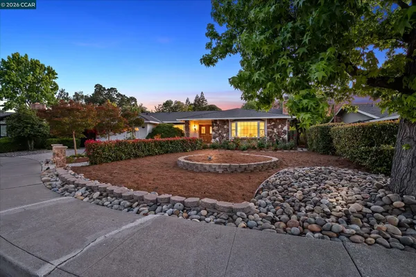 $1,650,000 | 131 Corte Del Prado, Walnut Creek, CA 94598