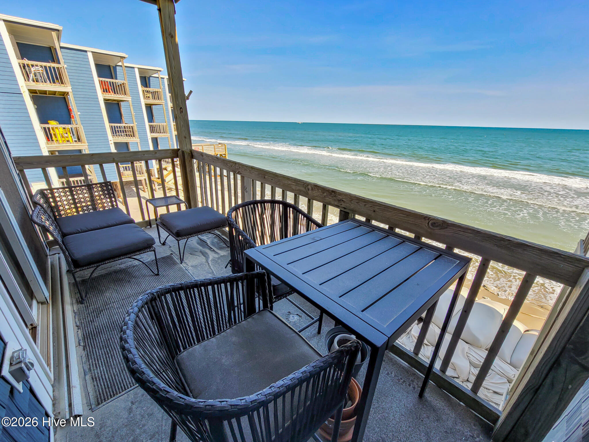 2210 New River Inlet Road, Unit 252 North Topsail Beach, NC 28460 - Photo 2 of 13 Topsail Reef #252-08