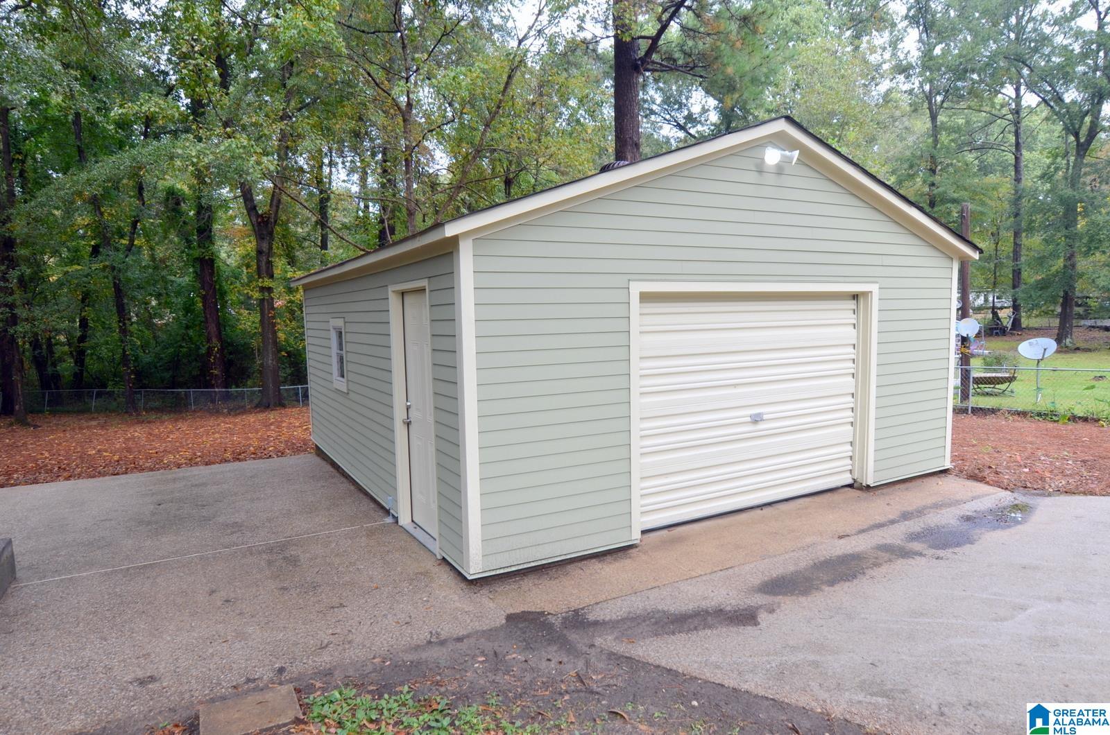 7090 Hopewell Road Bessemer, AL 35022 - Photo 45 of 50