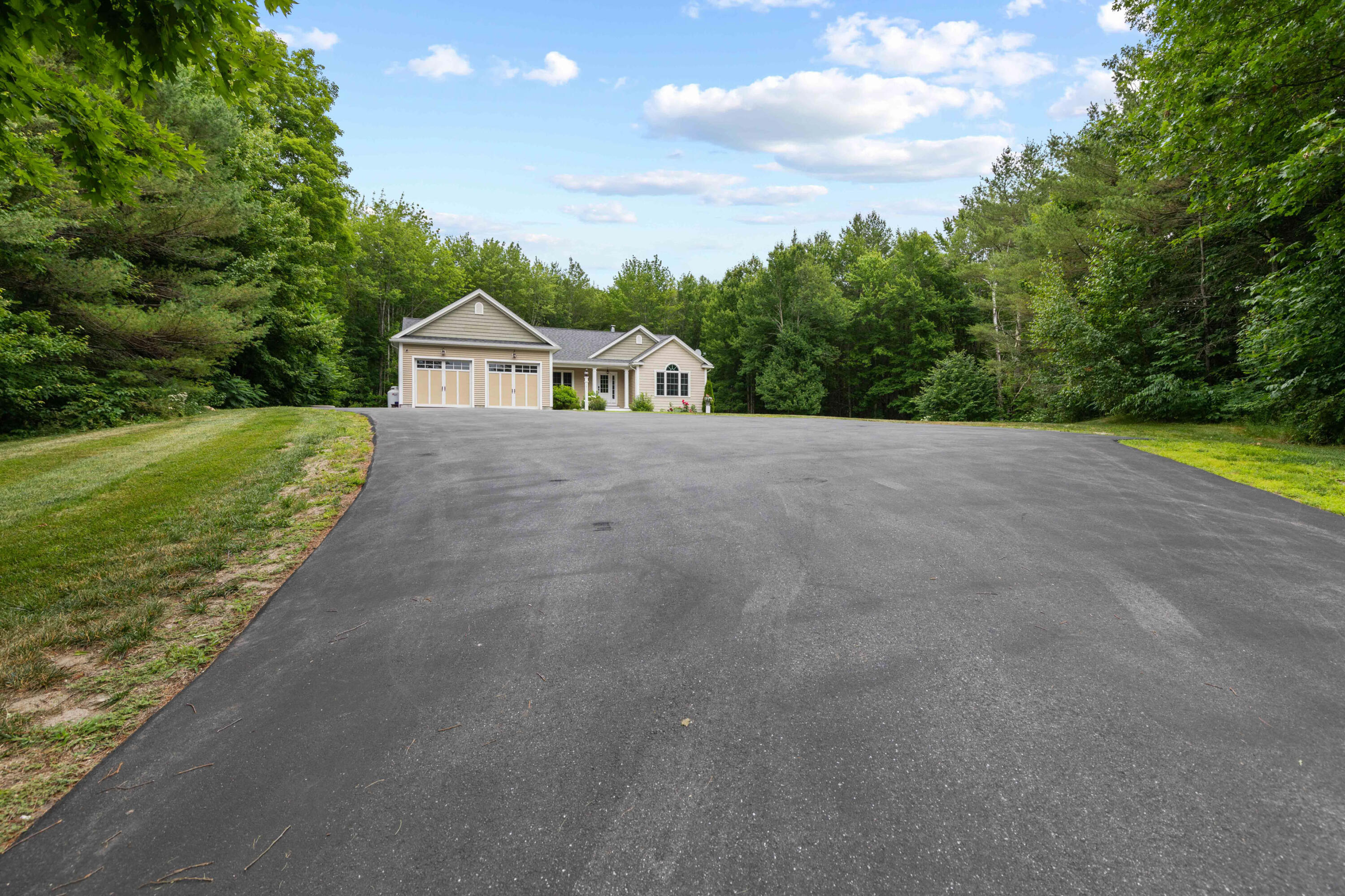 141 Nash Road Windham, ME 04062 - Photo 13 of 45 141NashRoadWindham_045