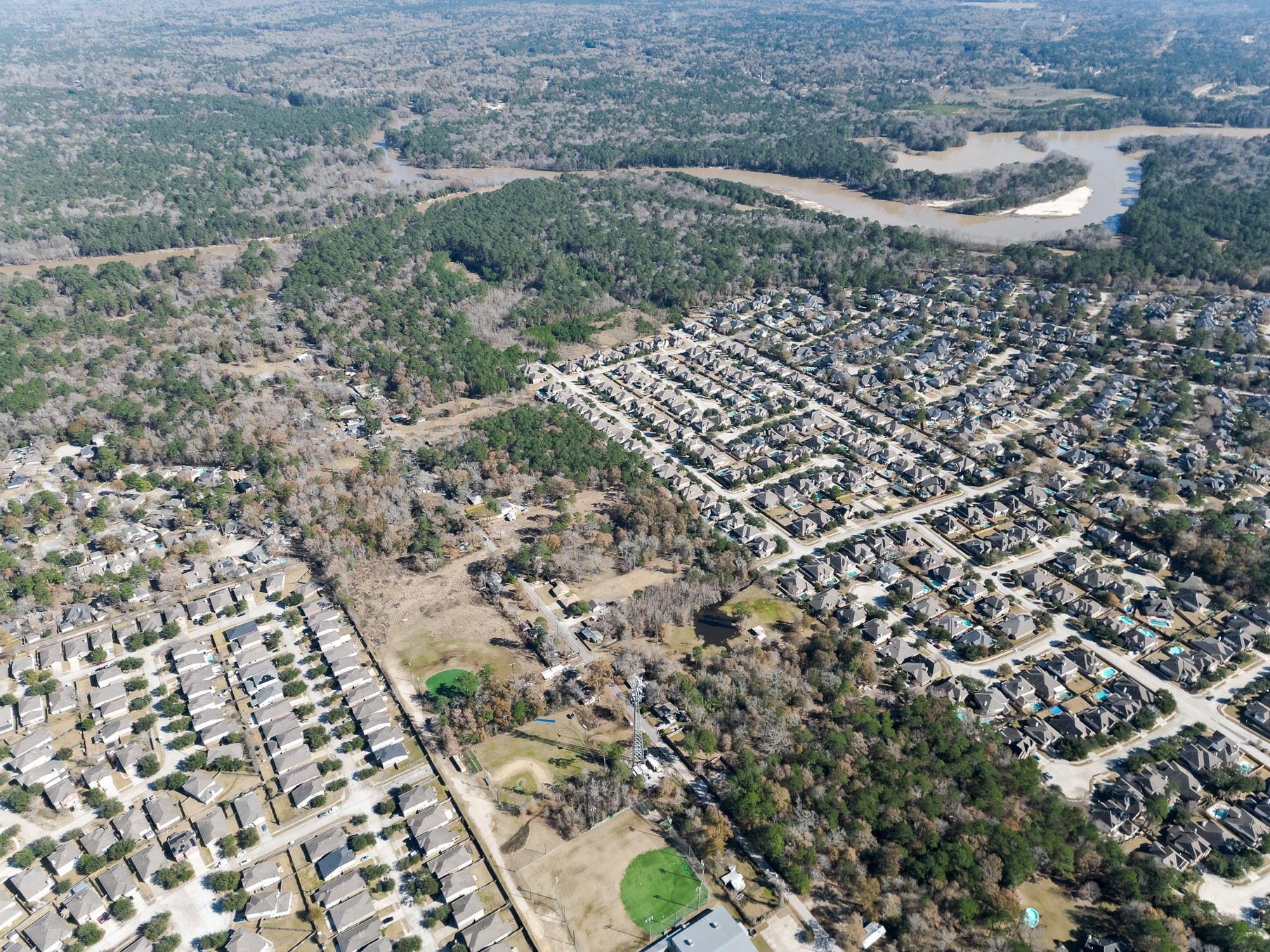 9 Dunnam Road Kingwood, TX 77345 - Photo 16 of 42 a view of a dry yard