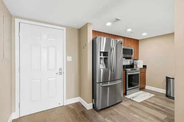 $344,500 | 300 South Duval Street, Unit 805, Tallahassee, FL 32301