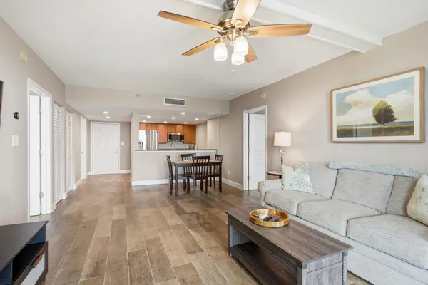 $344,500 | 300 South Duval Street, Unit 805, Tallahassee, FL 32301