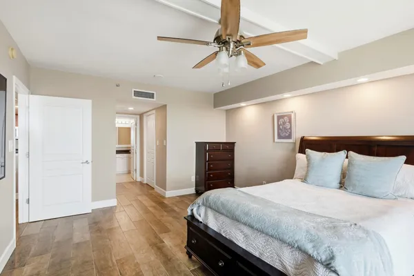 $344,500 | 300 South Duval Street, Unit 805, Tallahassee, FL 32301