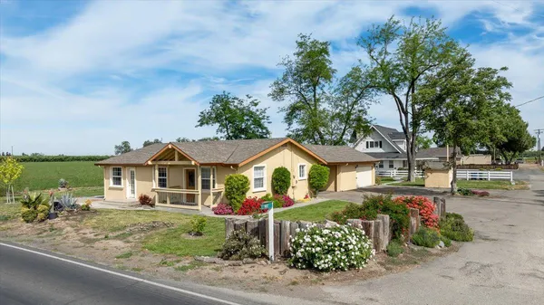 $450,000 | 607 East Keyes Road, Ceres, CA 95307