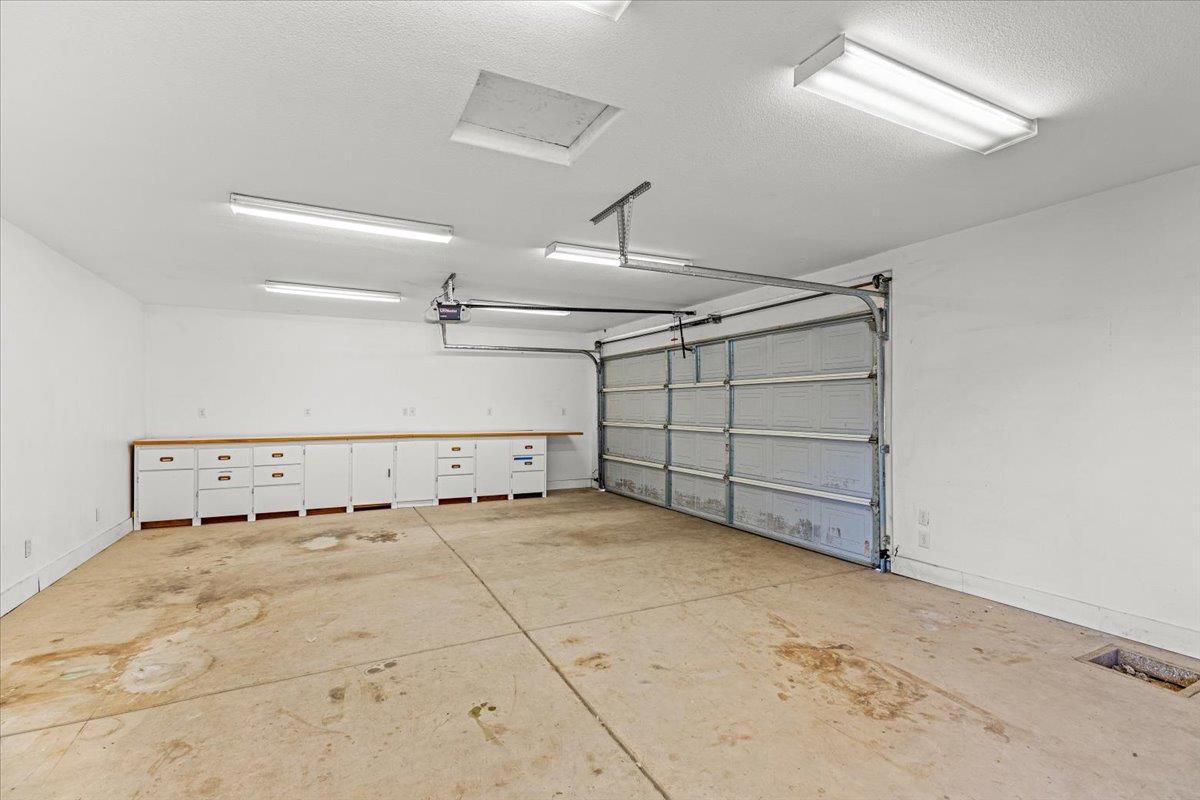 607 East Keyes Road Ceres, CA 95307 - Photo 20 of 46 view of garage