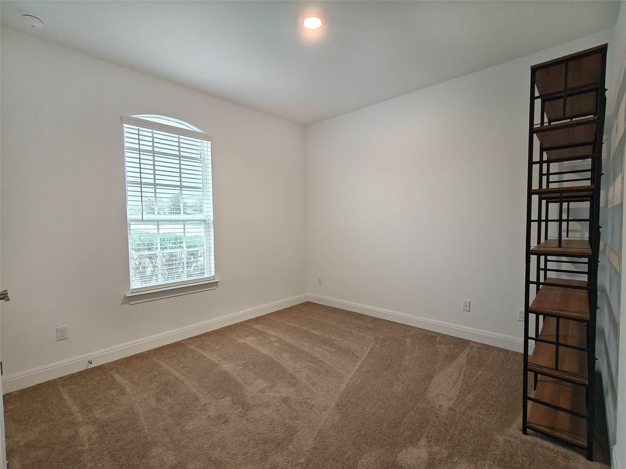 200 Fiddleneck Road Marble Falls, TX 78654 - Photo 28 of 37 an empty room with windows