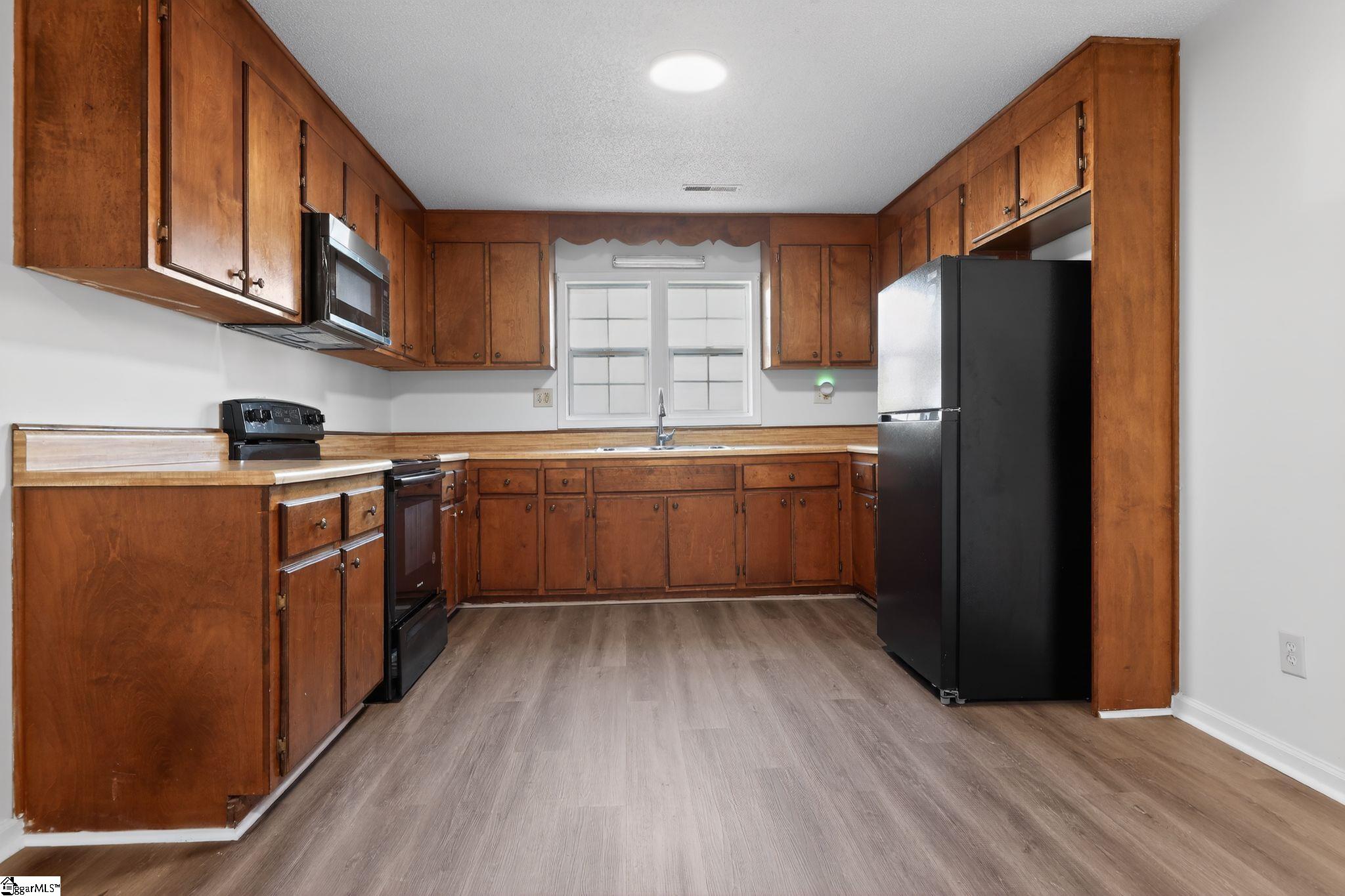 109 Washington Avenue Gaffney, SC 29340 - Photo 9 of 28