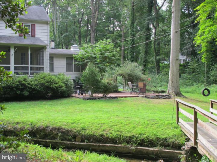 5 Brookside Road Wallingford, PA 19086 - Photo 12 of 14 Back Yard