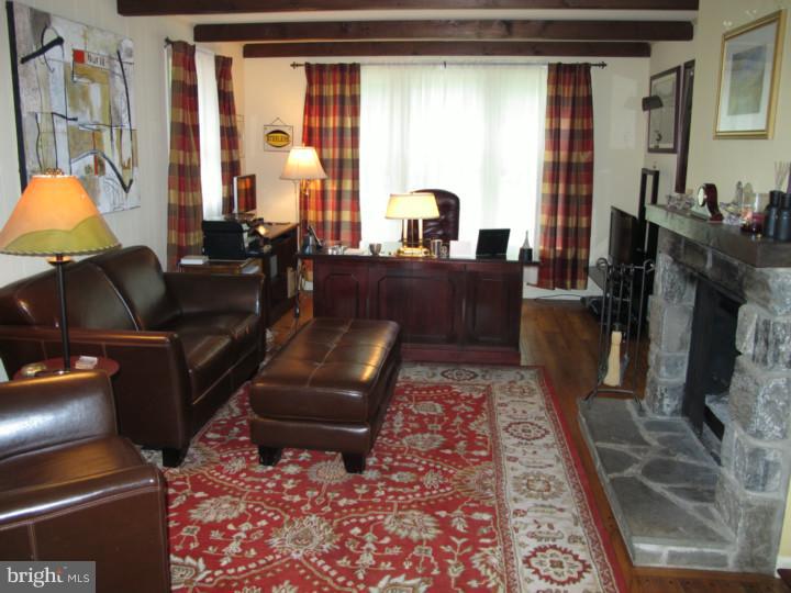 5 Brookside Road Wallingford, PA 19086 - Photo 4 of 14 Office / Study