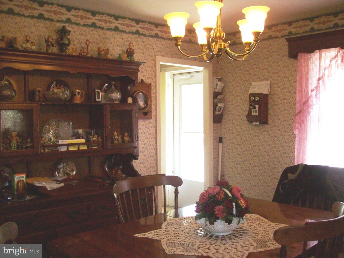 14 Rhode Island Road Sicklerville, NJ 08081 - Photo 8 of 18