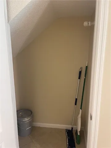 $1,975 | 104 Courtyard Villas Lane, Unit C1, St. Simons Island, GA 31522