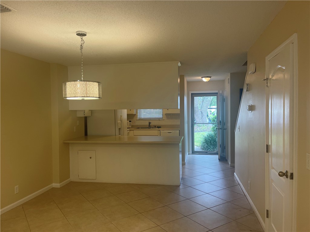 104 Courtyard Villas Lane, Unit C1 St. Simons Island, GA 31522 - Photo 7 of 24