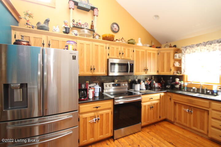 4645 Mink Run Road Frankfort, KY 40601 - Photo 5 of 38 IMG_6986