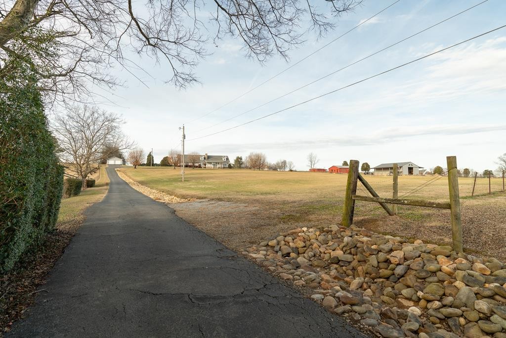 638 Tittsworth Springs Road Seymour, TN 37865 - Photo 30 of 37 Gallery Image 30
