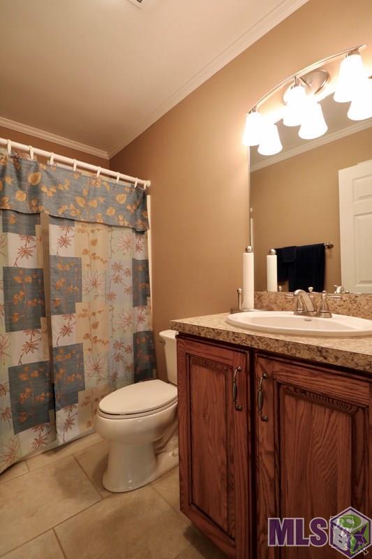 622 Aragon Road Montegut, LA 70377 - Photo 18 of 25 Bathroom