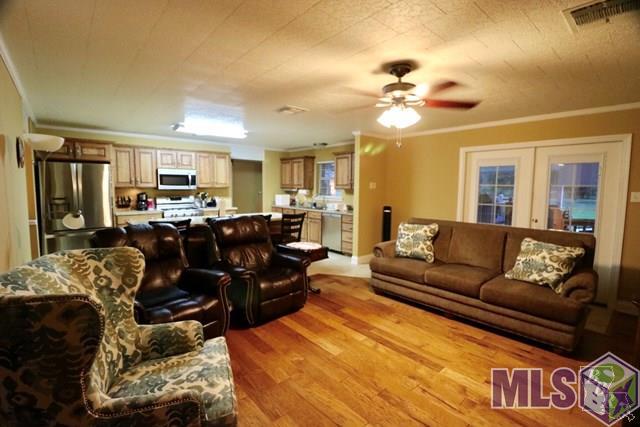 622 Aragon Road Montegut, LA 70377 - Photo 7 of 25 Living area