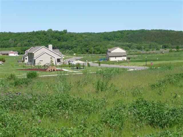 501 Emily Road Mazomanie, WI 53560 - Photo 3 of 7