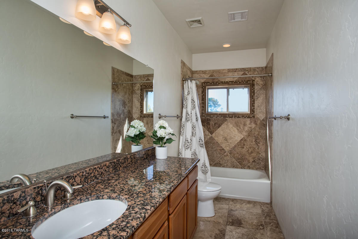 1099 West Panorama Road Tucson, AZ 85704 - Photo 21 of 33 Gallery Image 21