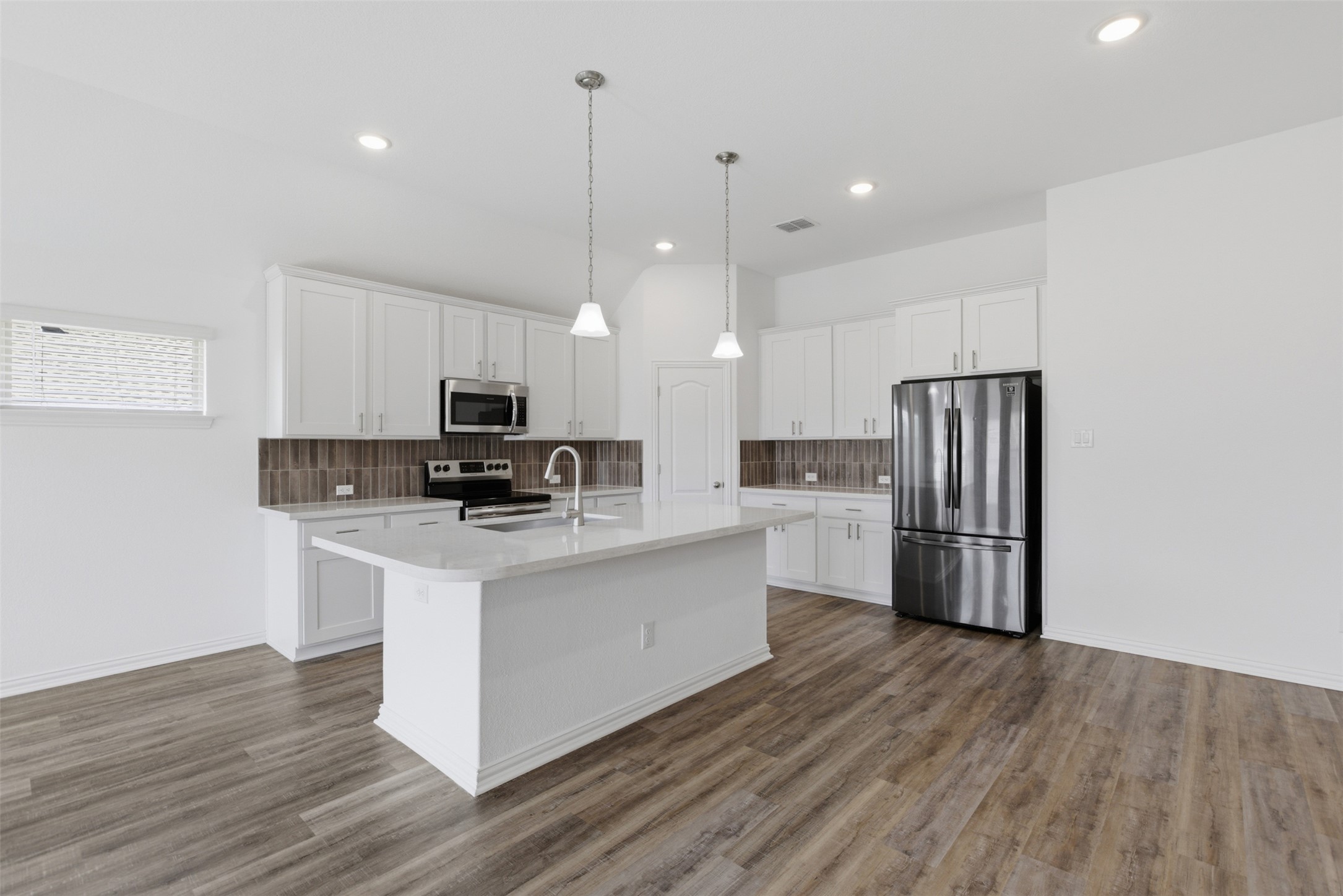 1509 Ridge Runner Drive Georgetown, TX 78628 - Photo 19 of 37