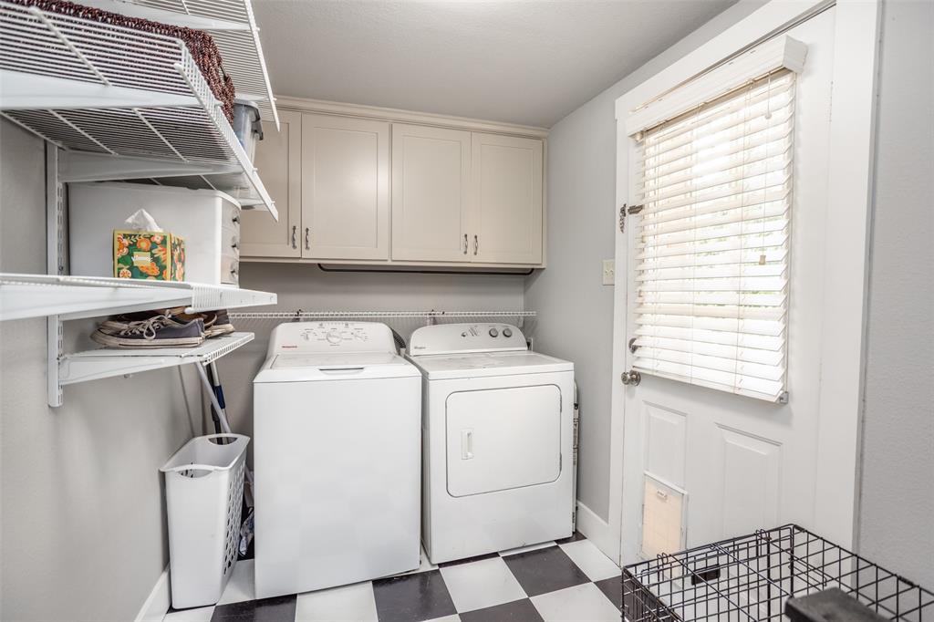 230 Main Street Lindsay, TX 76250 - Photo 18 of 29