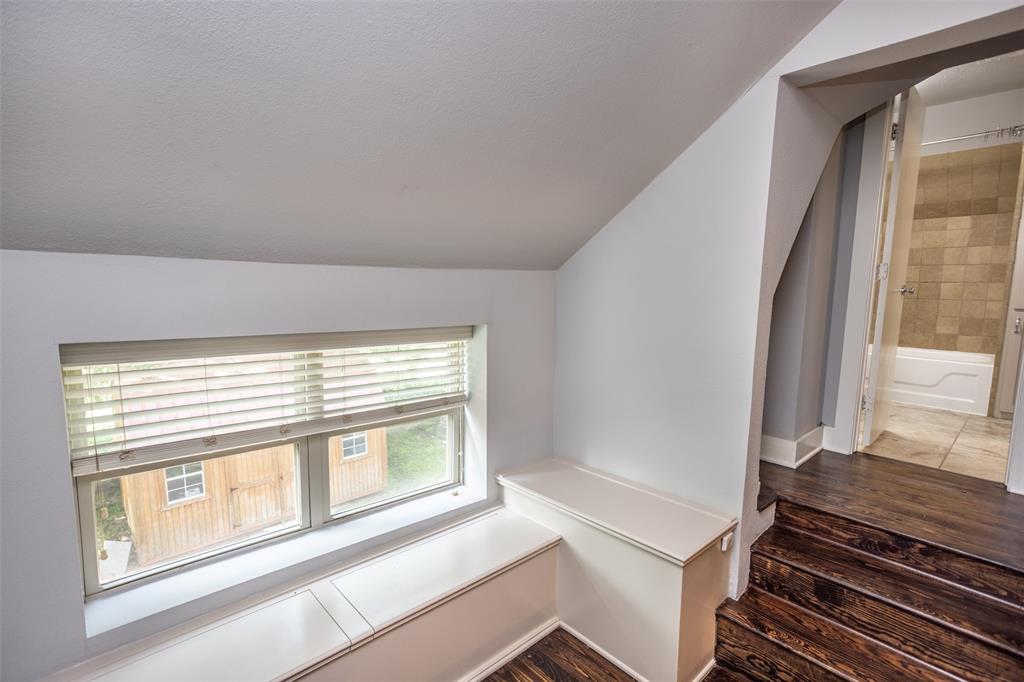 230 Main Street Lindsay, TX 76250 - Photo 21 of 29