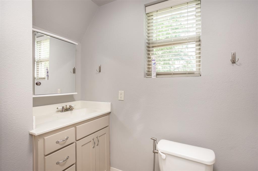 230 Main Street Lindsay, TX 76250 - Photo 23 of 29