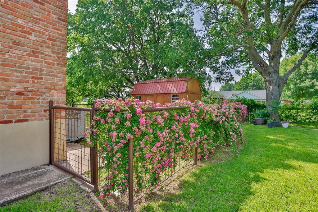 230 Main Street Lindsay, TX 76250 - Photo 28 of 29