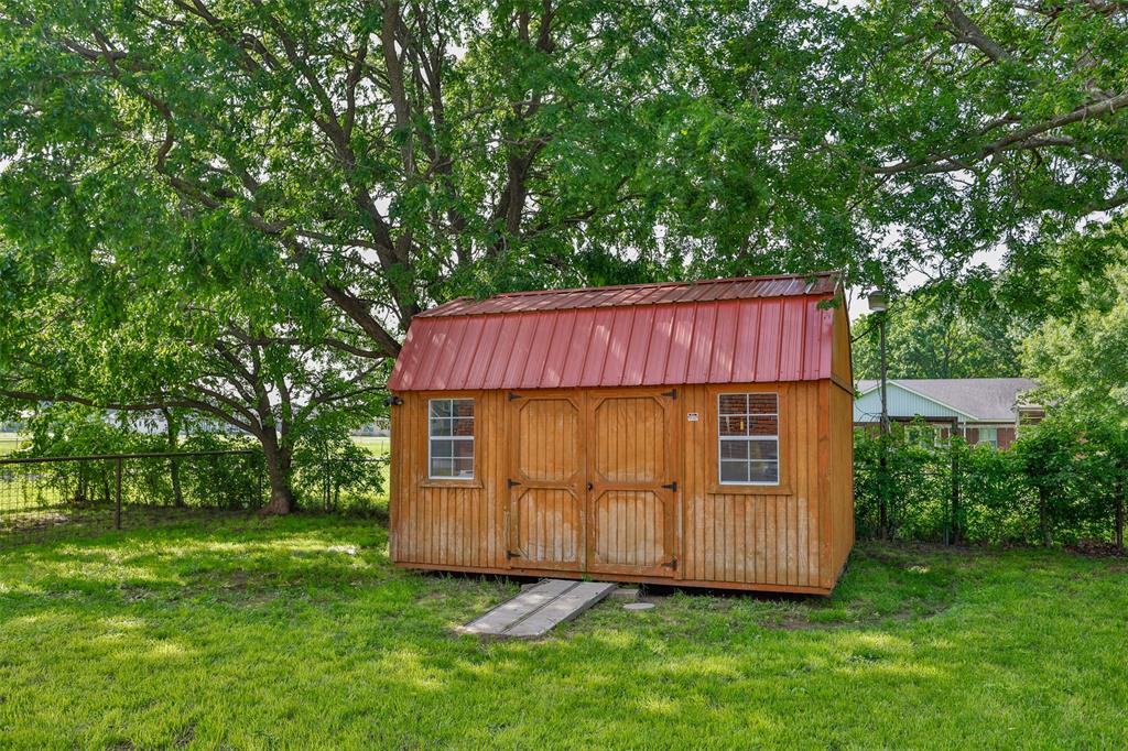 230 Main Street Lindsay, TX 76250 - Photo 29 of 29