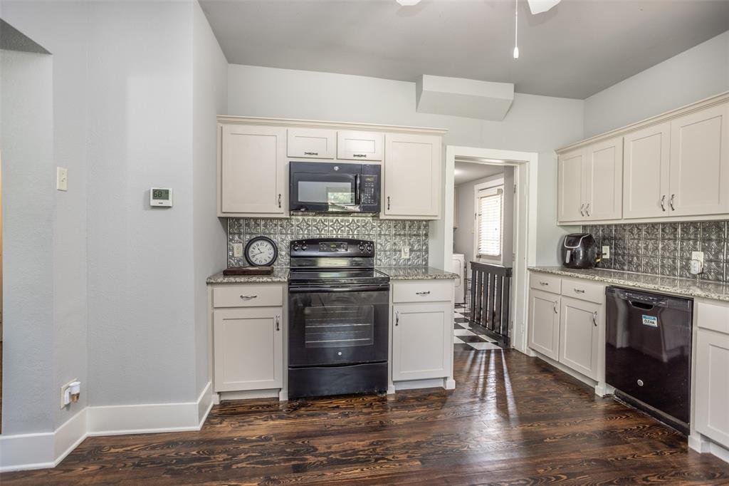 230 Main Street Lindsay, TX 76250 - Photo 10 of 29