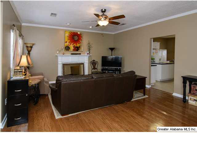 113 Canyon Place Pelham, AL 35124 - Photo 5 of 32