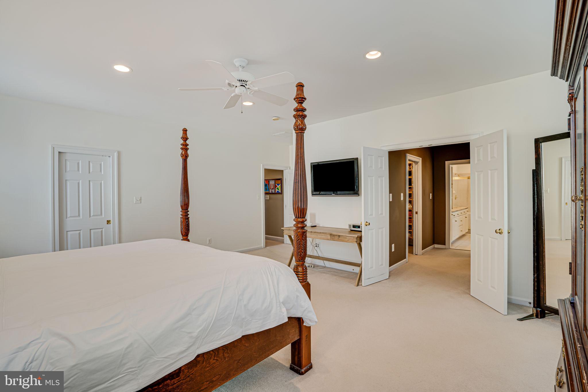 5097 Little Falls Road Arlington, VA 22207 - Photo 27 of 47