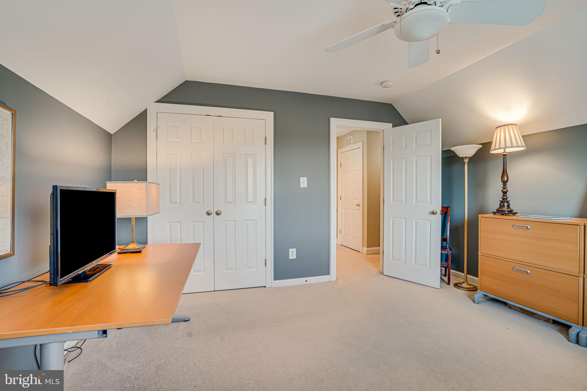 5097 Little Falls Road Arlington, VA 22207 - Photo 38 of 47