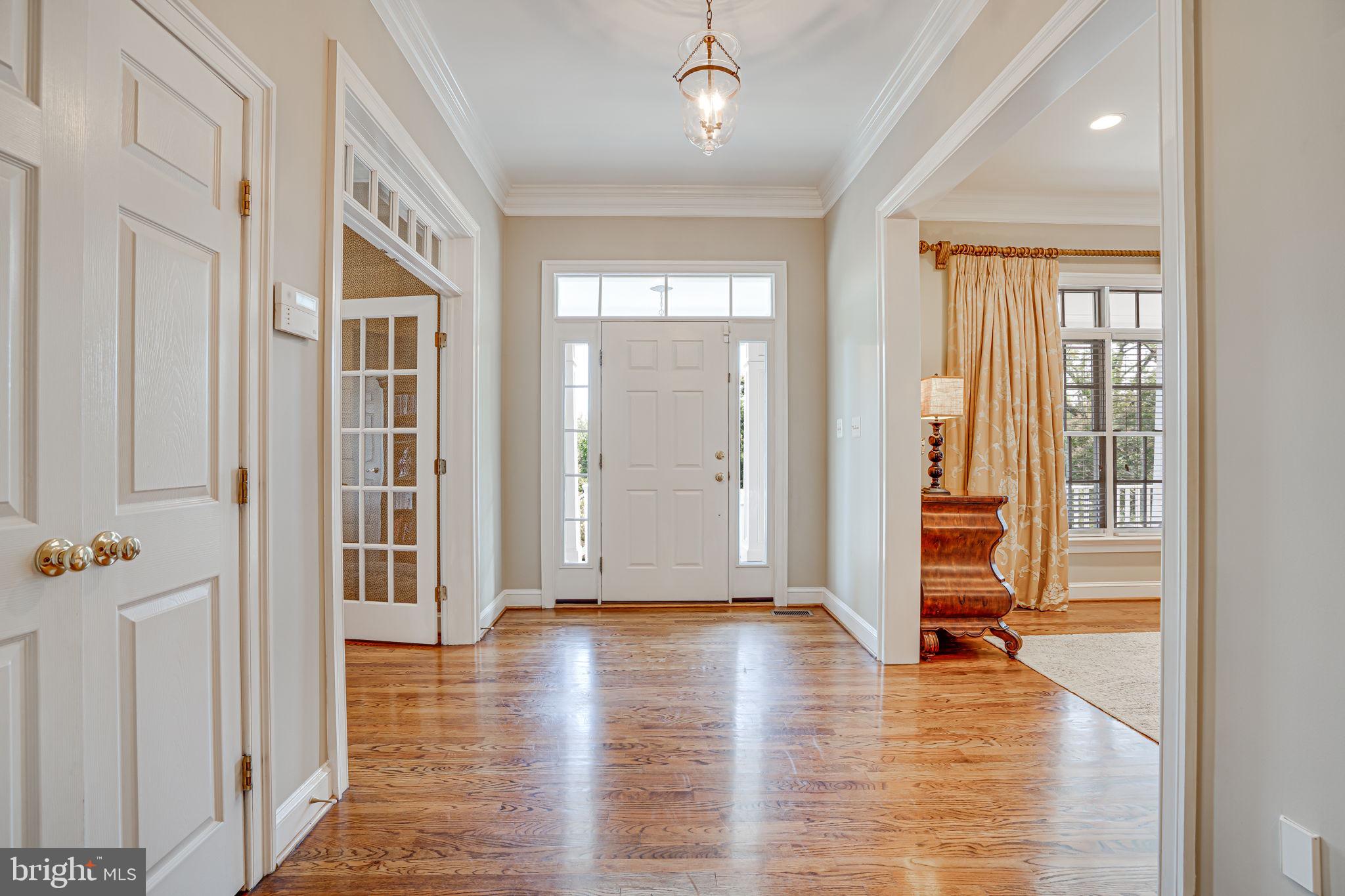 5097 Little Falls Road Arlington, VA 22207 - Photo 6 of 47