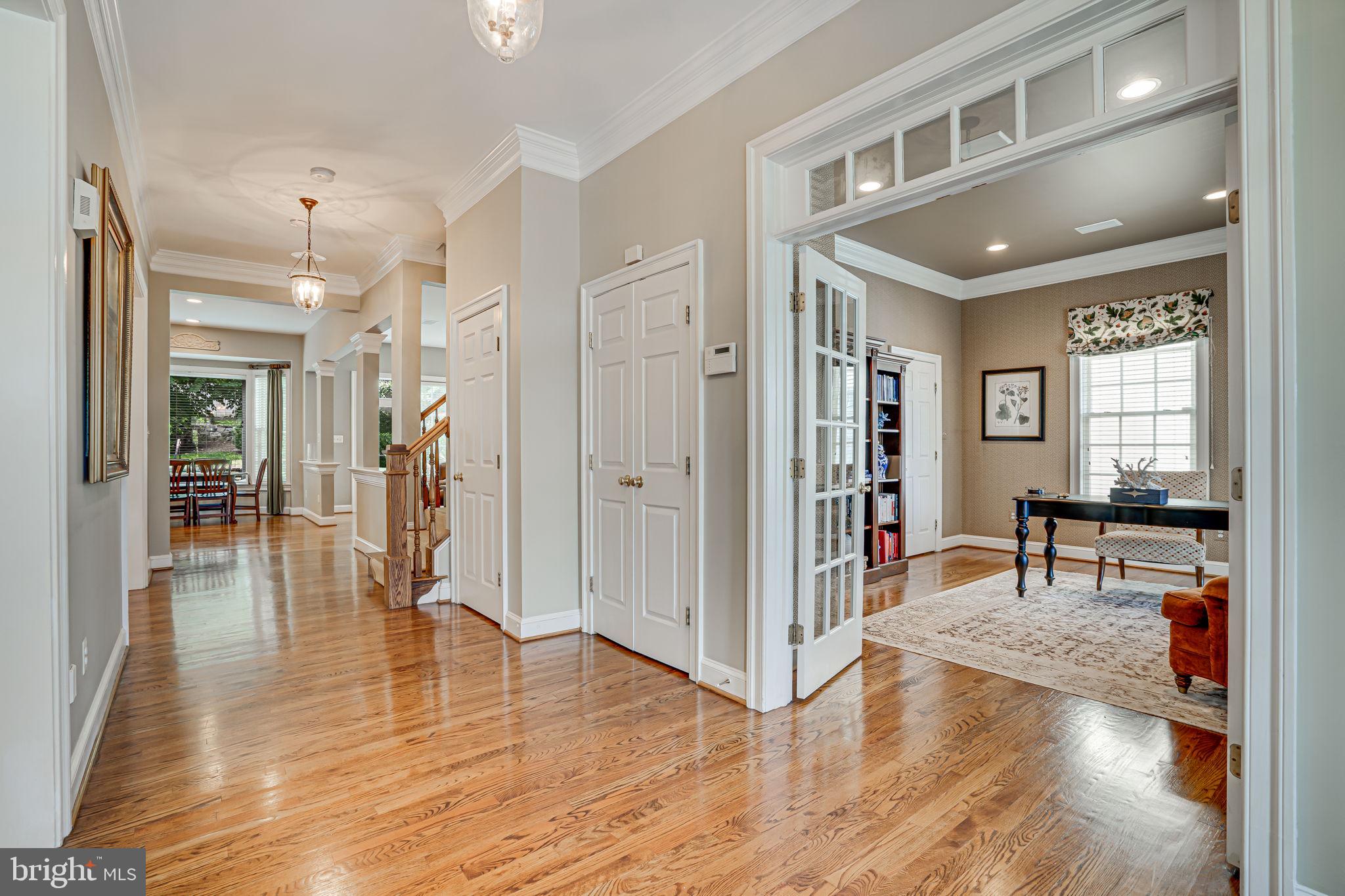 5097 Little Falls Road Arlington, VA 22207 - Photo 8 of 47