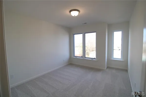 $2,395 | 37 Wingtip Ct Street, St. Peters, MO 63376