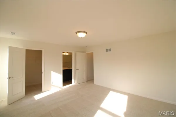 $2,395 | 37 Wingtip Ct Street, St. Peters, MO 63376