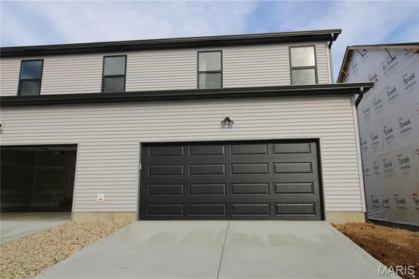 $2,395 | 37 Wingtip Ct Street, St. Peters, MO 63376