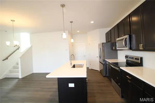 $2,395 | 37 Wingtip Ct Street, St. Peters, MO 63376