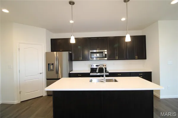 $2,395 | 37 Wingtip Ct Street, St. Peters, MO 63376