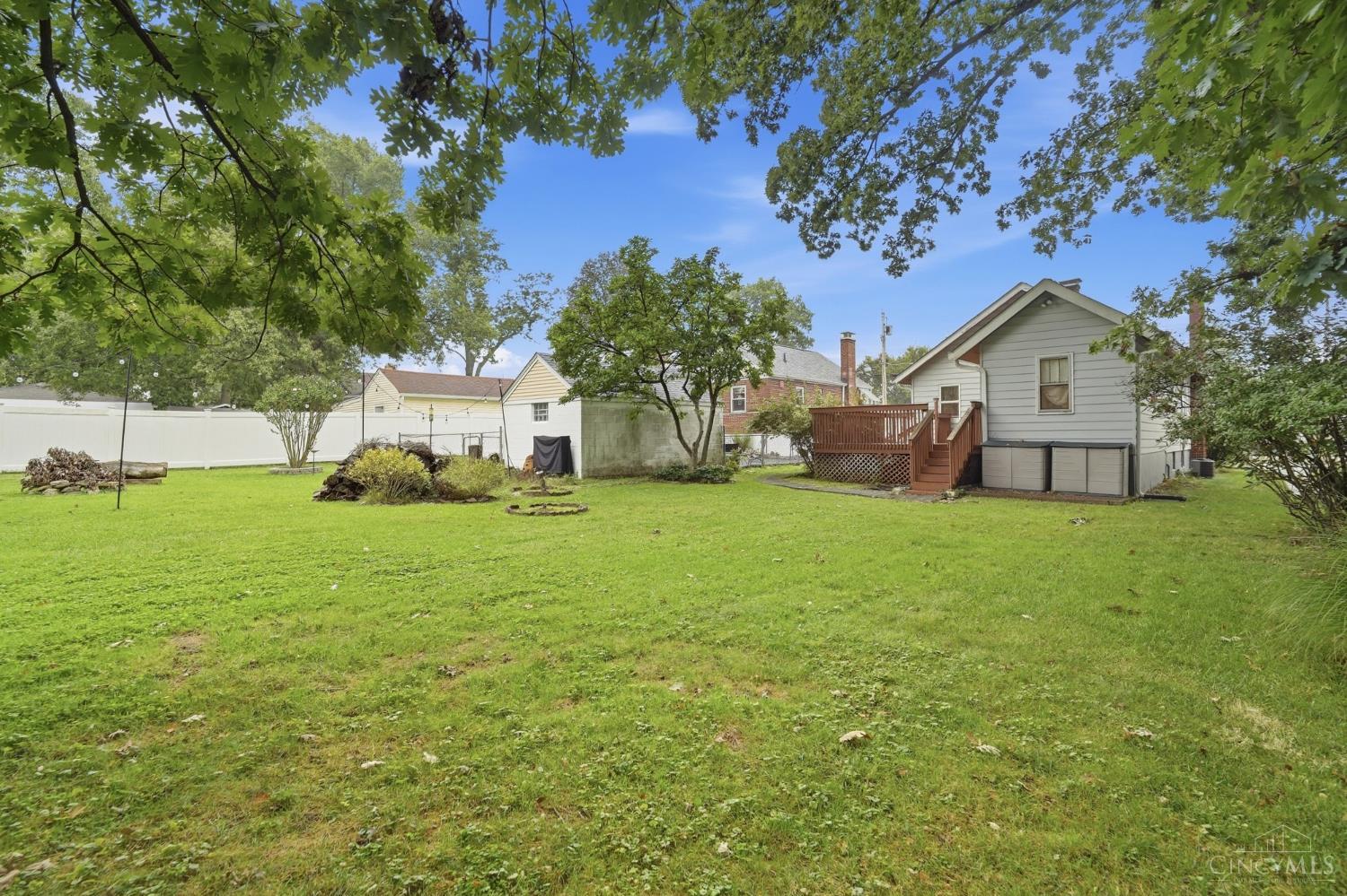 4403 Clifford Road Deer Park, OH 45236 - Photo 27 of 39 Gallery Image 27