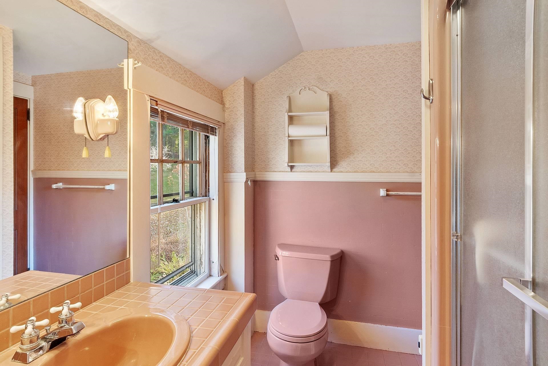 598 East Woodstock Road Woodstock, VT 05091 - Photo 28 of 46