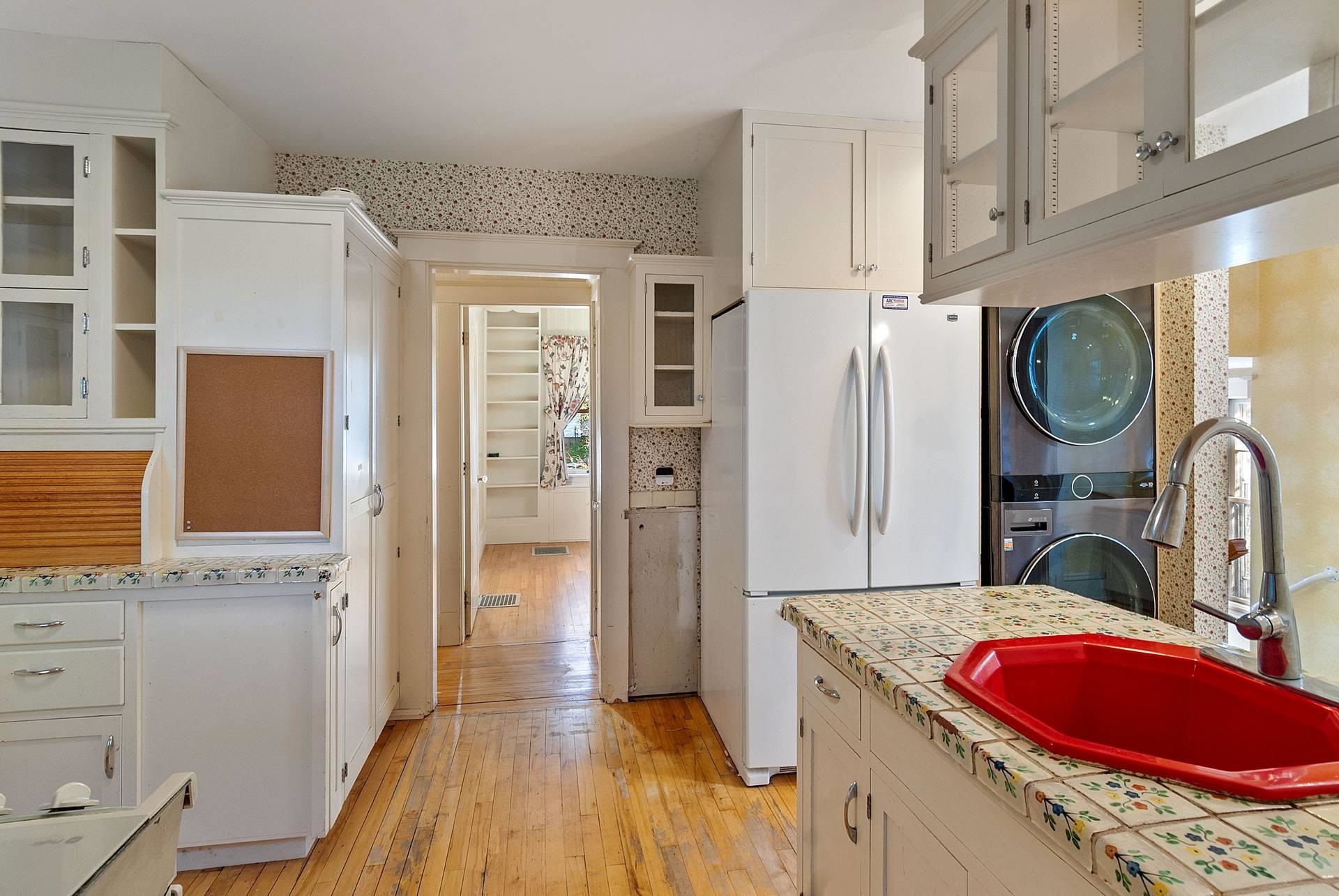 598 East Woodstock Road Woodstock, VT 05091 - Photo 8 of 46