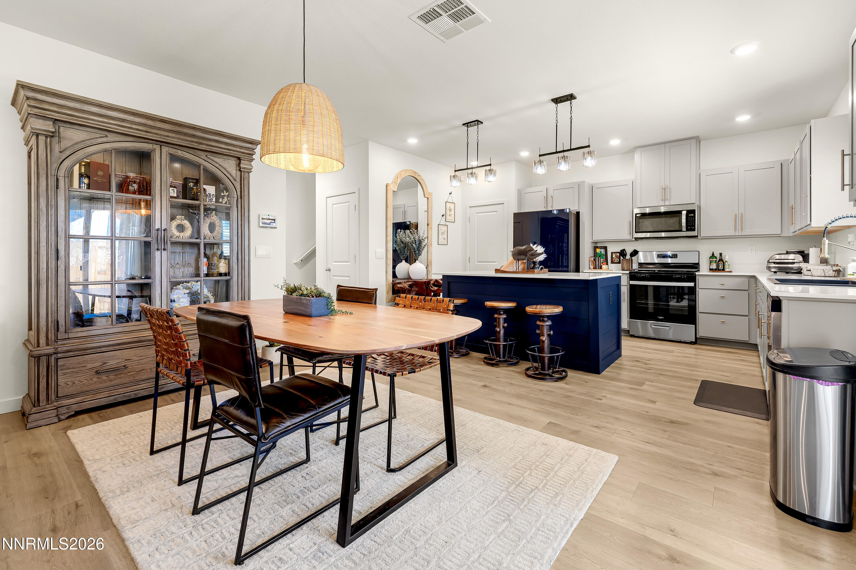 110 Explorer Court Reno, NV 89506 - Photo 15 of 55 Dining/Kitchen