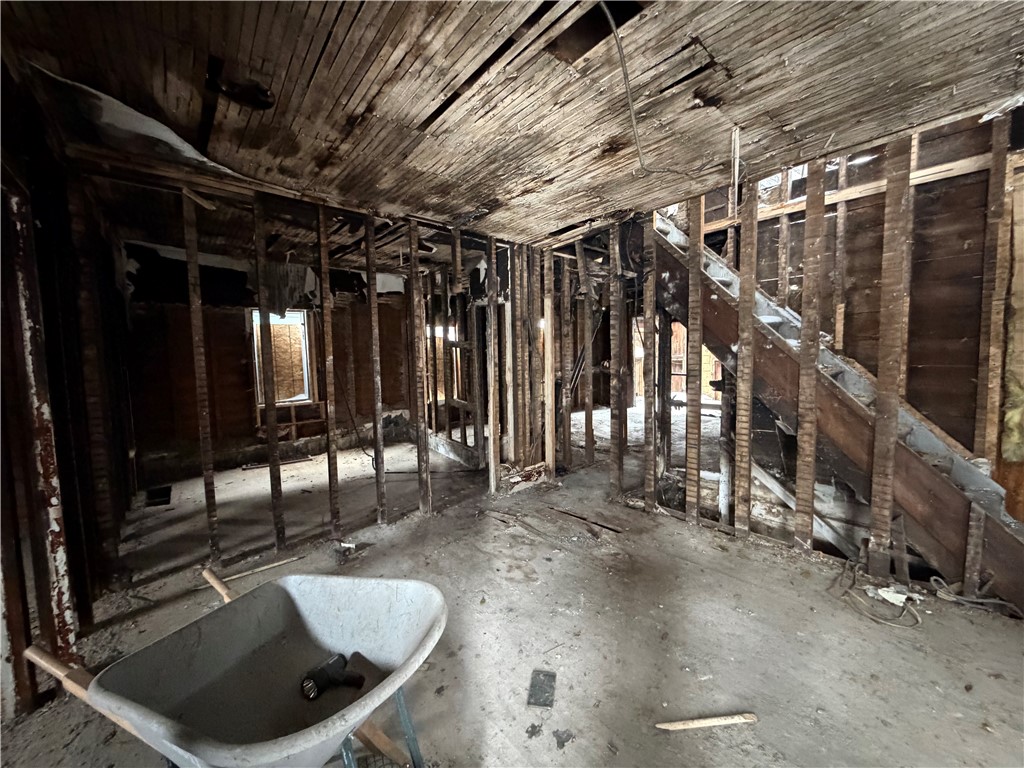 21 Gladstone Street Rochester, NY 14611 - Photo 3 of 12